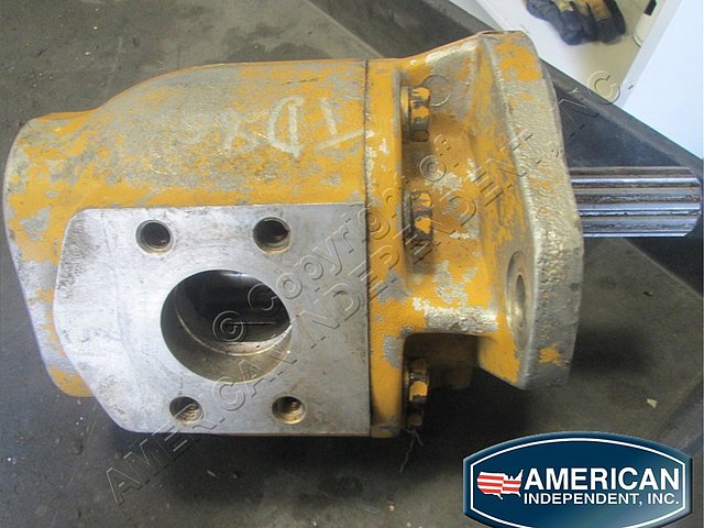 CATERPILLAR 768C Photo