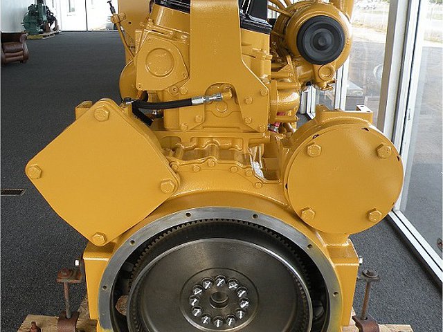 CATERPILLAR D9T Photo
