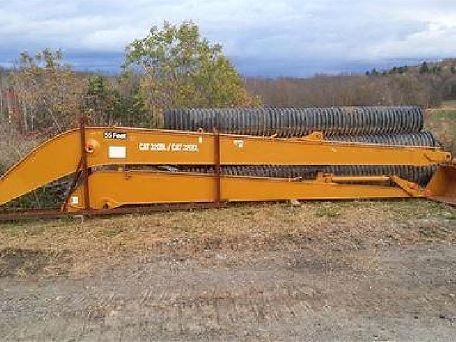 CATERPILLAR 320BL Photo