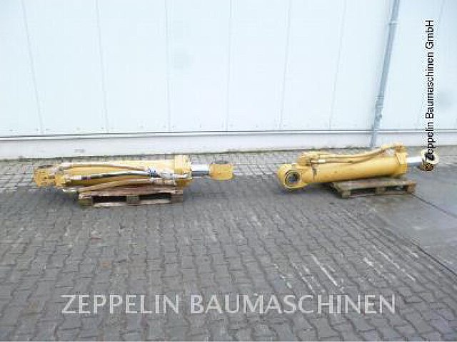 CATERPILLAR HUBZYLINDER 990