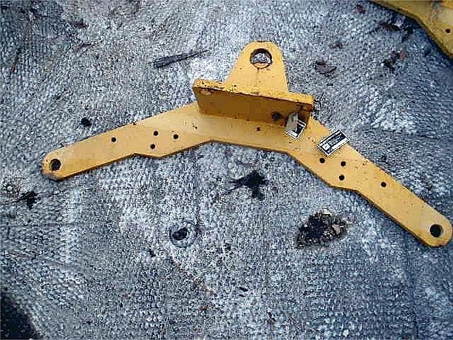 CATERPILLAR 140H Photo