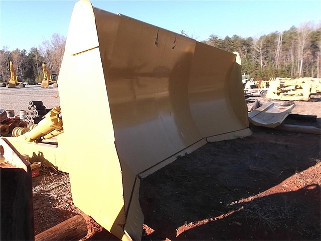 CATERPILLAR D9R Photo