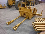 CATERPILLAR 140H Photo #8