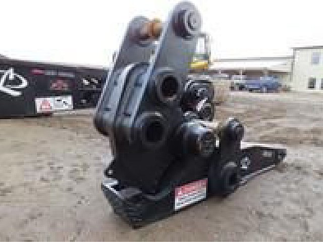DOOSAN DX225
