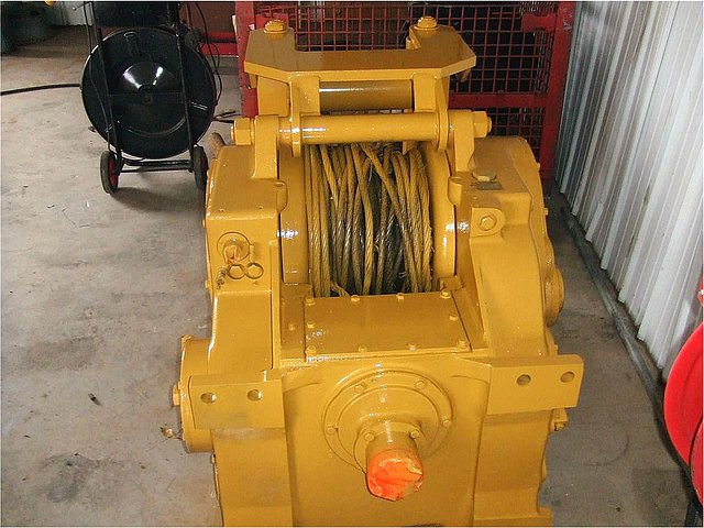 CATERPILLAR D5H Photo
