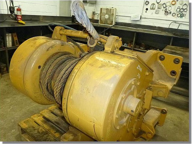 CATERPILLAR D7H Photo