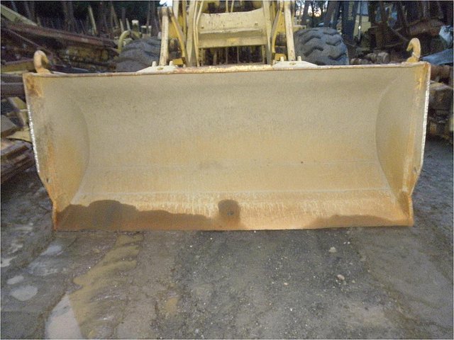 CATERPILLAR 966B Photo