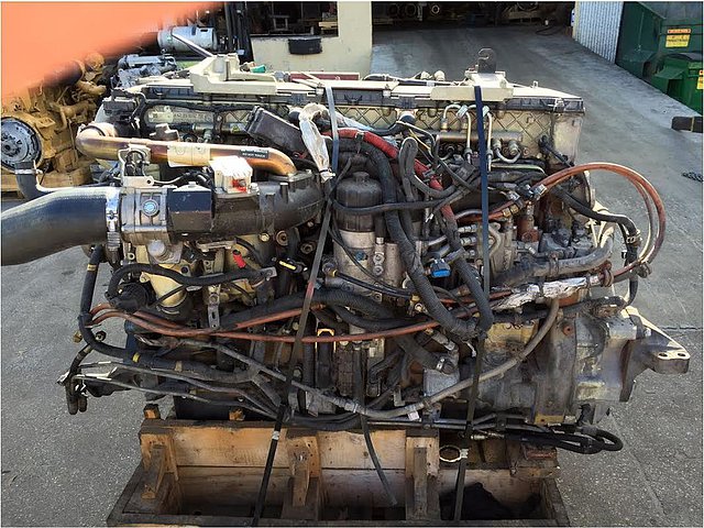 DETROIT DD15 Photo