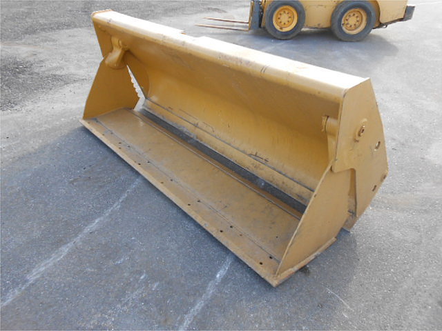 CATERPILLAR 416, 420D & 420E Photo
