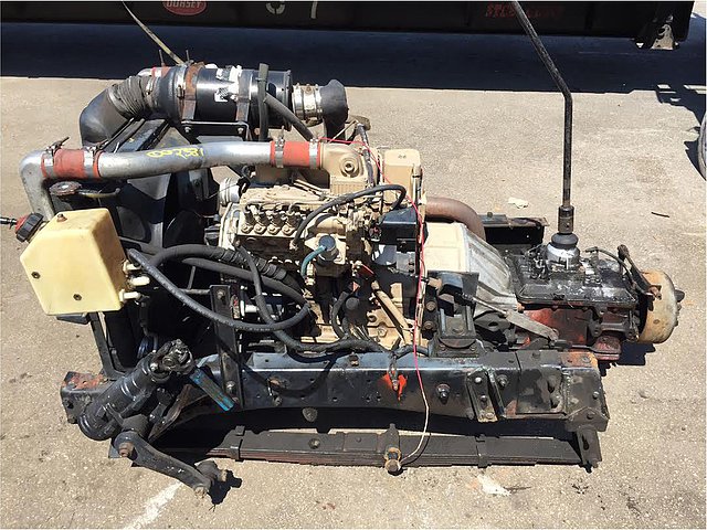 CUMMINS 4BT Photo