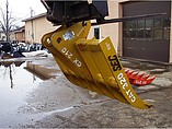 CATERPILLAR 320B Photo #2