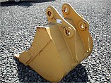CATERPILLAR 225B Photo #2