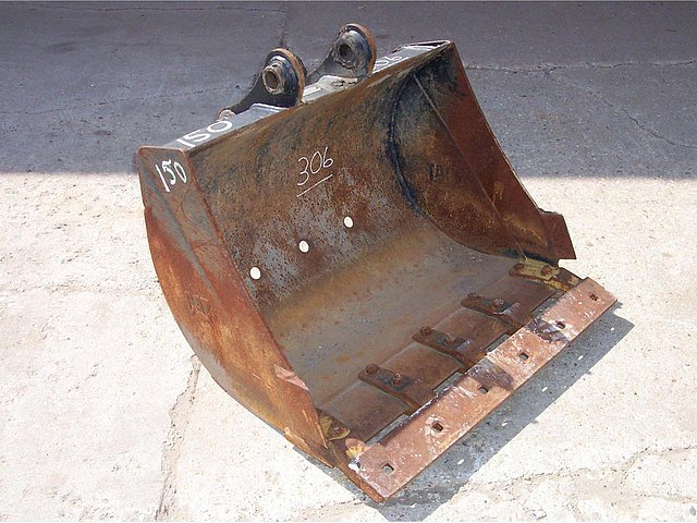 CATERPILLAR E110B Photo