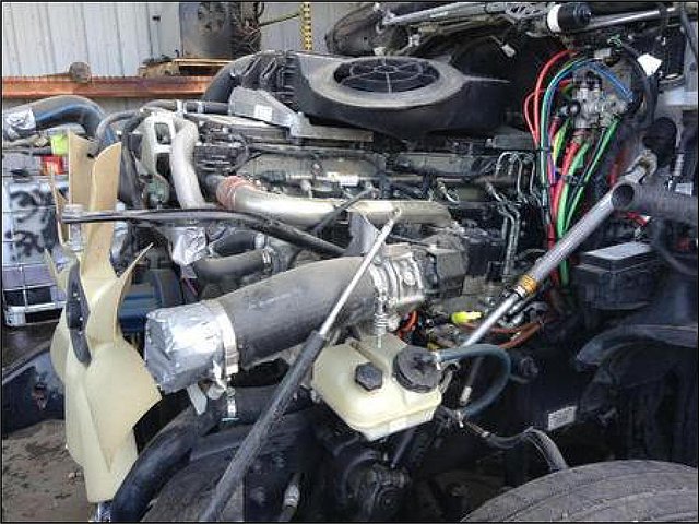 DETROIT DD15 Photo