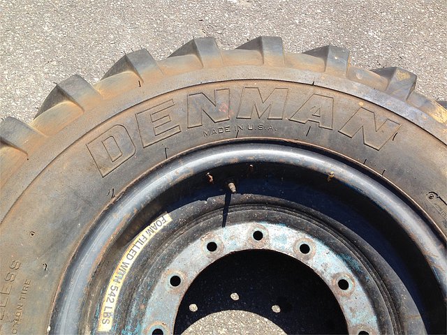DENMAN 13.00-24 E2/G2 ROAD