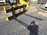 CATERPILLAR 930G Photo #2