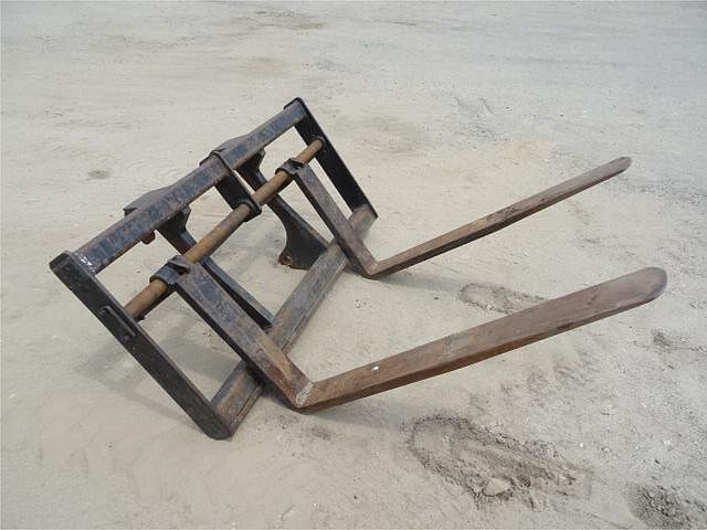 CATERPILLAR 416C IT Photo