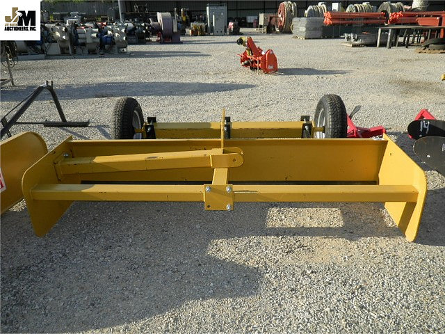DIRT DRAGON 8 FT