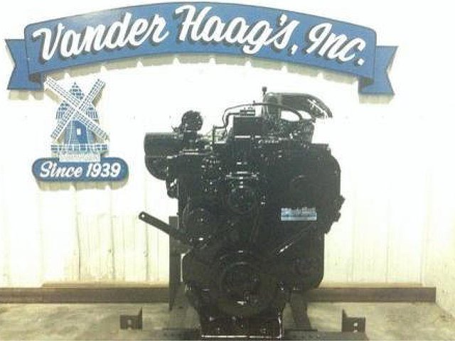 CUMMINS C8.3 Photo