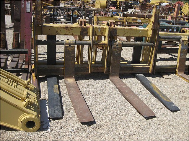 CATERPILLAR 950G Photo