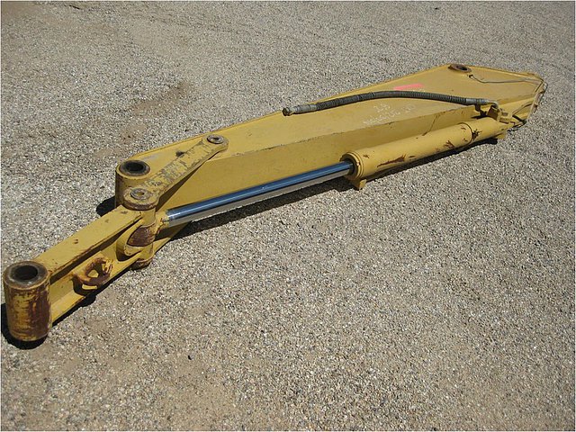 CATERPILLAR 311 Photo