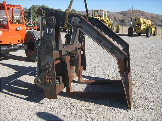 CATERPILLAR IT12 Photo