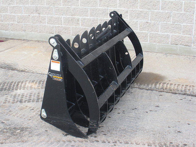 ROCX ATTACH SKID STEER Photo