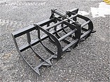 SKID STEER / SMALL TRACTORS