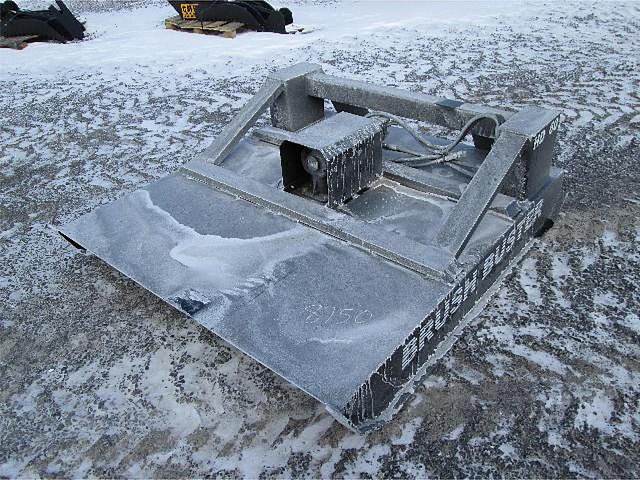 SKID STEER / SMALL TRACTORS Photo