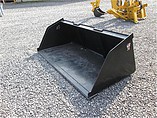 SKID STEER / SMALL TRACTORS