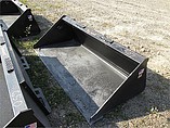 SKID STEER / SMALL TRACTORS