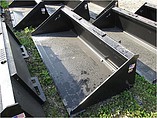 SKID STEER / SMALL TRACTORS