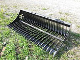 SKID STEER / SMALL TRACTORS