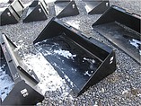 SKID STEER / SMALL TRACTORS