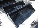 SKID STEER / SMALL TRACTORS