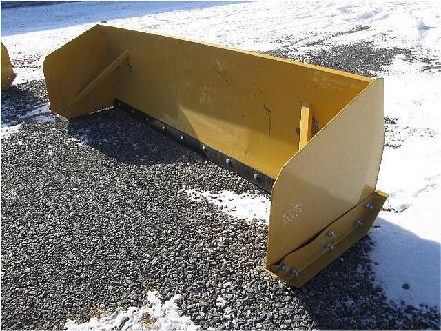 SKID STEER / SMALL TRACTORS Photo