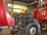 PETERBILT 377 Photo #2