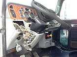 PETERBILT 386 Photo #4
