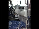 PETERBILT 386 Photo #9