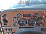 PETERBILT 386 Photo #6