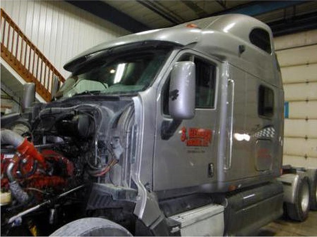 PETERBILT 387 Photo