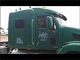 PETERBILT 387 Photo #2