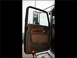 PETERBILT 386 Photo #6