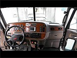 PETERBILT 386 Photo #12