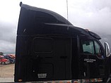 PETERBILT 387 Photo #4