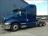 PETERBILT 387 Photo #2