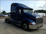 PETERBILT 387 Photo #3