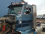 PETERBILT 377 Photo #2