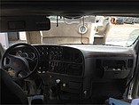 PETERBILT 387 Photo #4