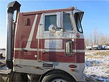PETERBILT 352 COE Photo #2
